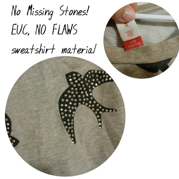 Crop top sweatshirt. - Picture 2 of 2